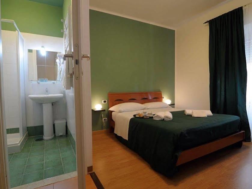 Trasteveredreamsuites B&B Rome Extérieur photo